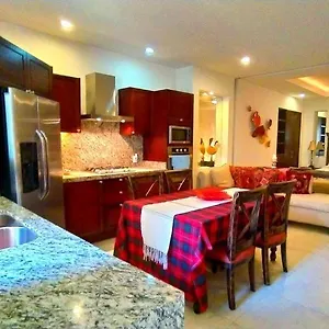 Prime Location Zona Romantica Rooftop Pool & Jacuzzi , Puerto Vallarta Mexico